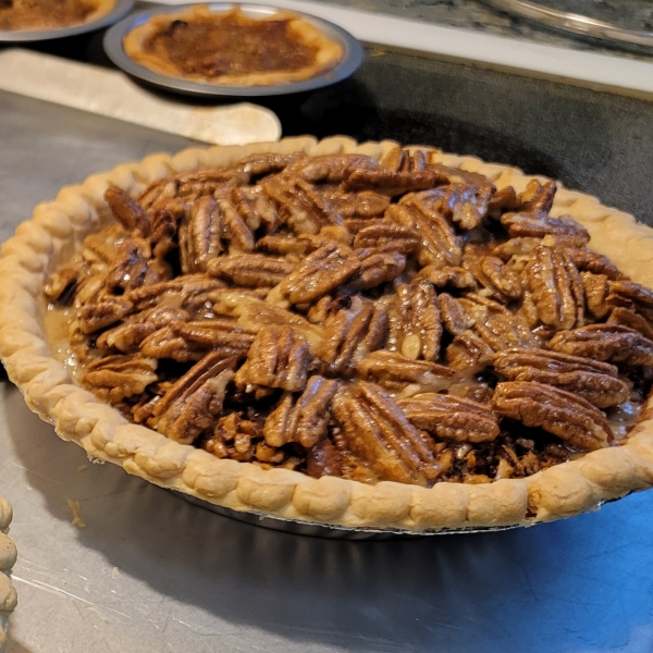 Honey Crunch Pecan Pie