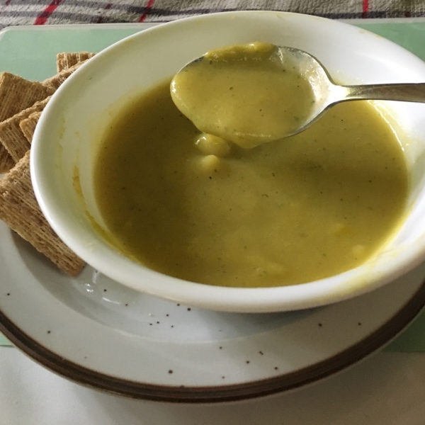 Smooth Cauliflower Soup