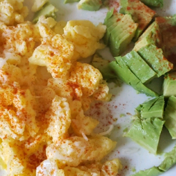 Garlic-Cilantro Scrambled Eggs