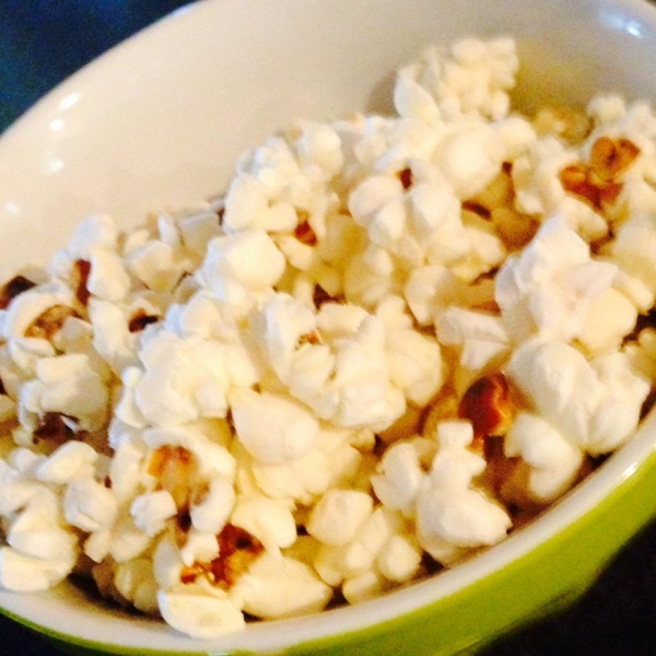 Garlic Bread Popcorn