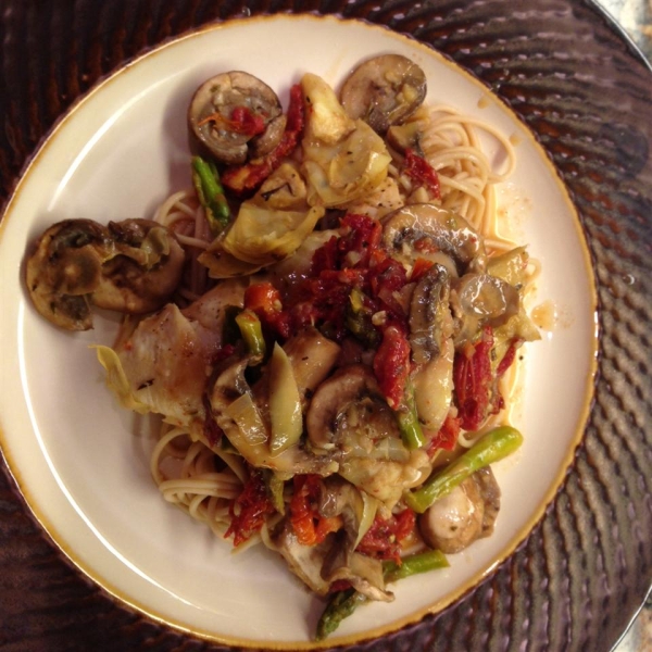 Pasta with Tuna, Sun-Dried Tomatoes, Artichoke Hearts, Lemon, and White Wine