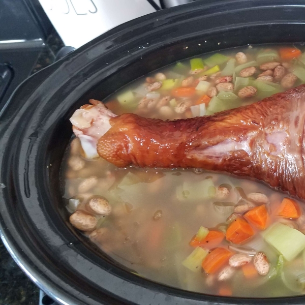Pammy's Slow Cooker Beans