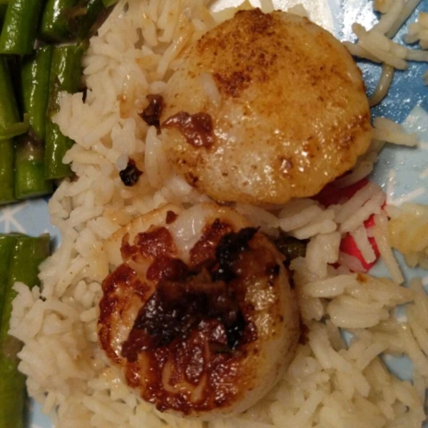 Quick Pan-Seared Scallops