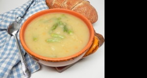 Spicy Potato and Asparagus Soup