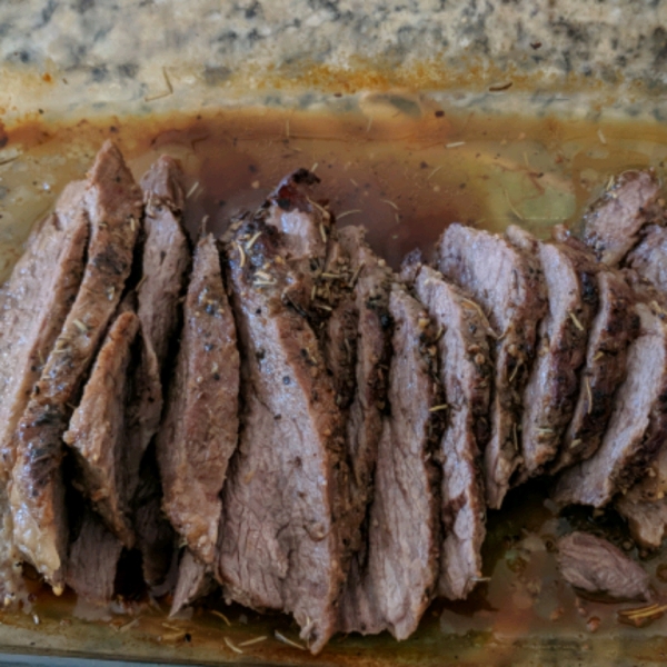 Santa Maria-Style Tri Tip Roast