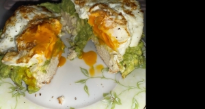 Avocado and Egg Breakfast Sandwich