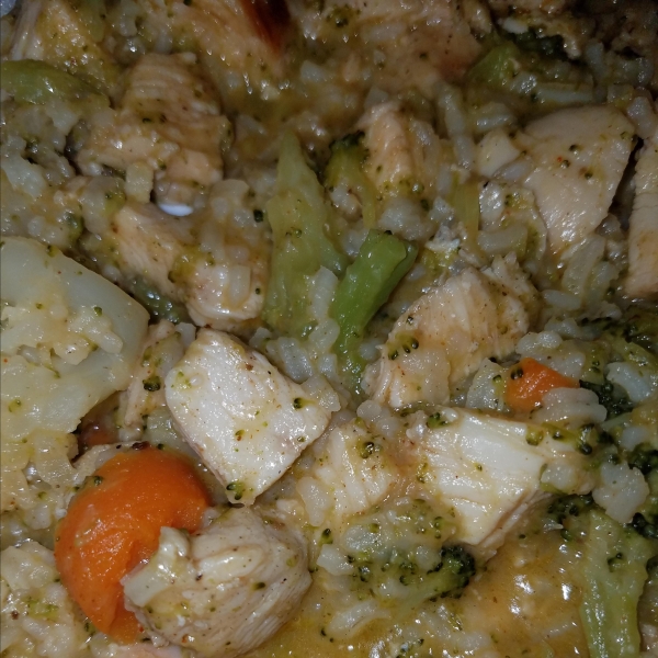 Garlic Chicken, Vegetable and Rice Skillet