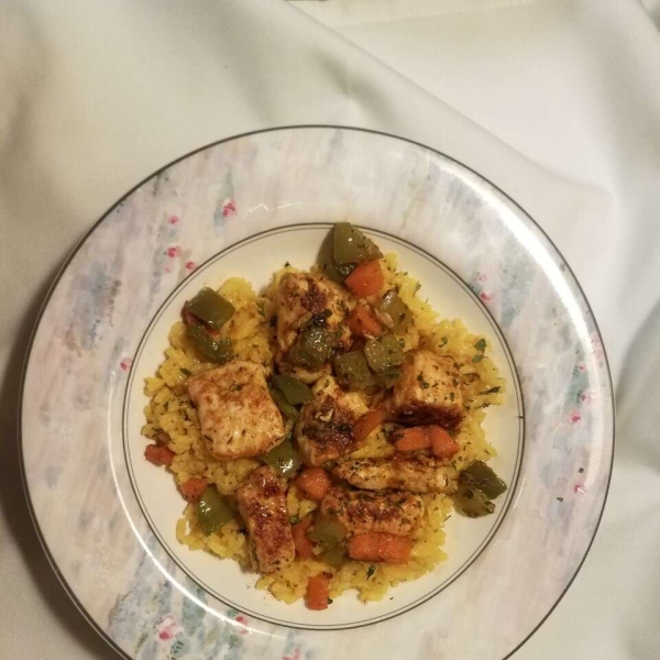 Easy Chicken and Yellow Rice