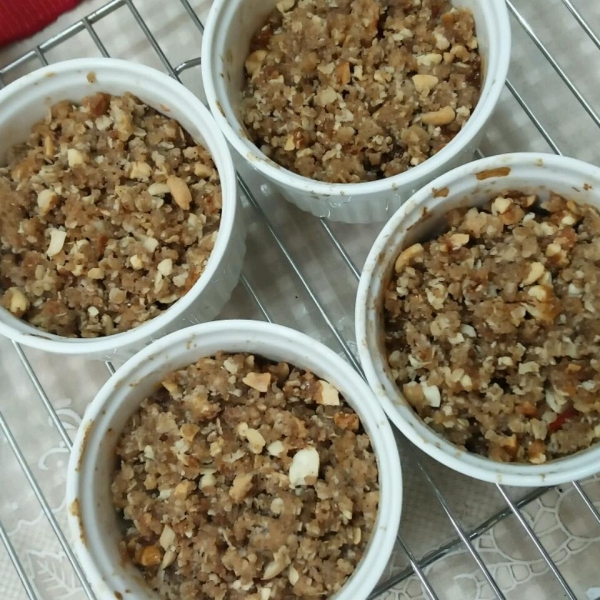 Nutty Apple Crisp