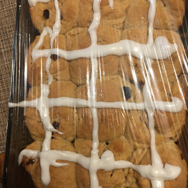 Pull-Apart Hot Cross Buns