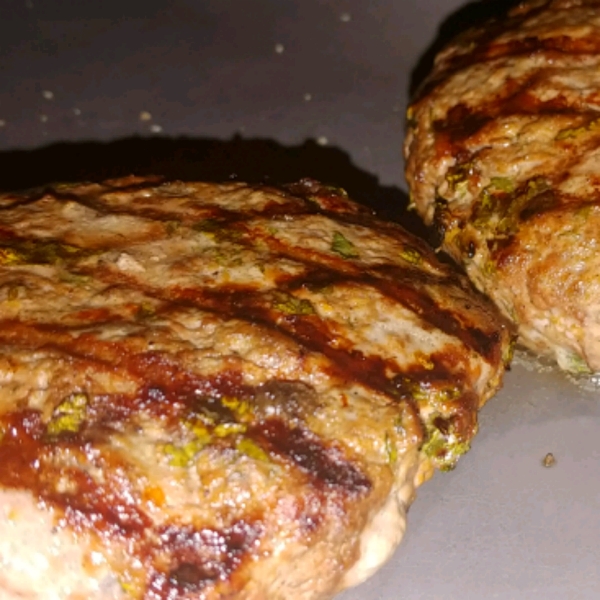 Grilled Spicy Lamb Burgers