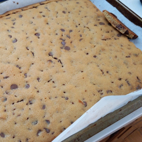 Chocolate Chip Cookie Cake