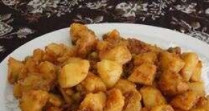 Batata Nu Shak (Potato Curry)