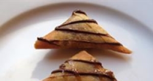 Turon (Caramelized Banana Triangles)