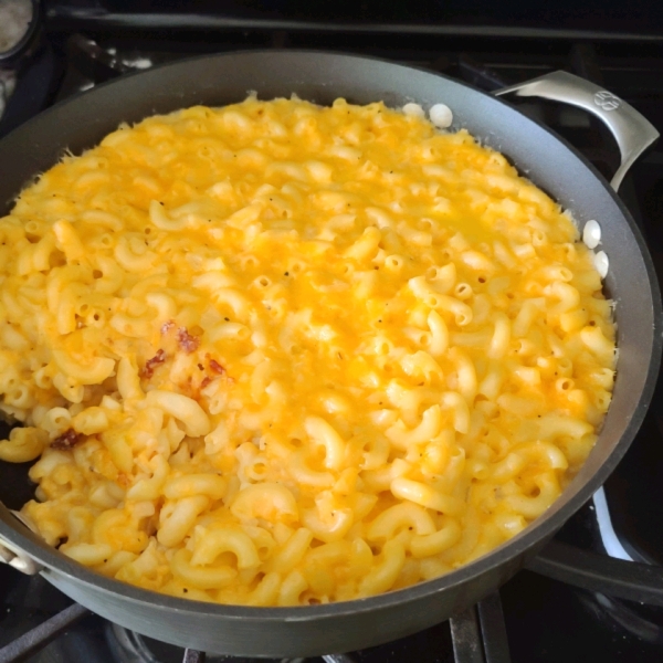 Mom's Favorite Baked Mac and Cheese