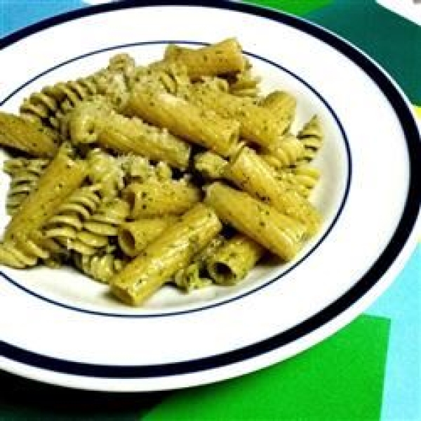 Pasta with Arugula Pesto