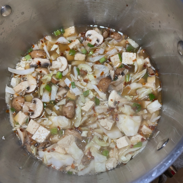 Hot and Sour Tofu Soup (Suan La Dofu Tang)