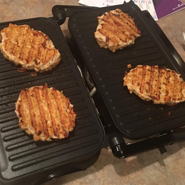 Ground Chicken Taco Burgers