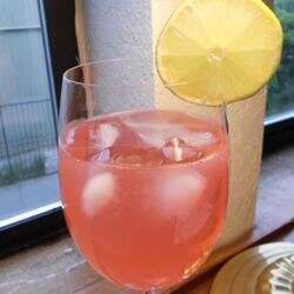 Rebecca's Rockin' Vodka Lemonade