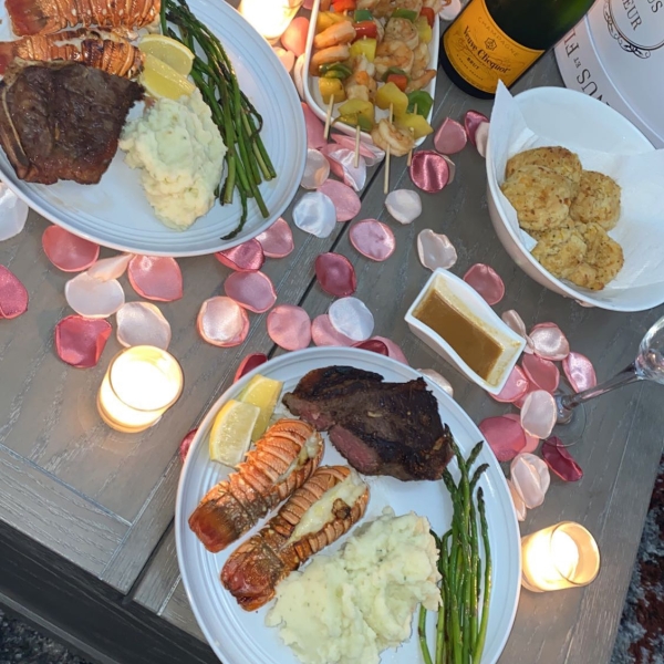 Air Fryer Lobster Tails with Lemon-Garlic Butter