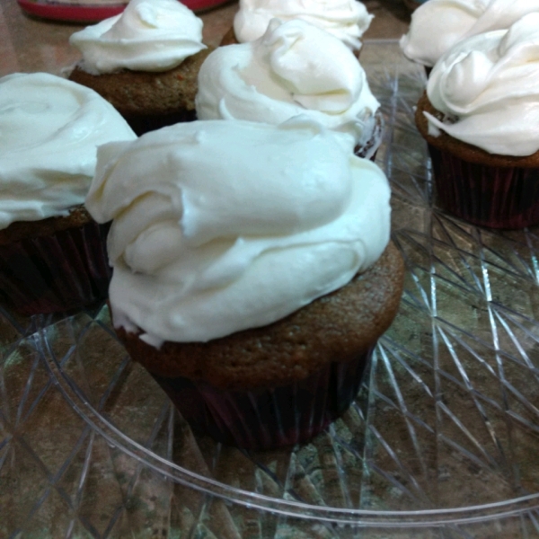 Carrot Cupcakes with White Chocolate Cream Cheese Icing