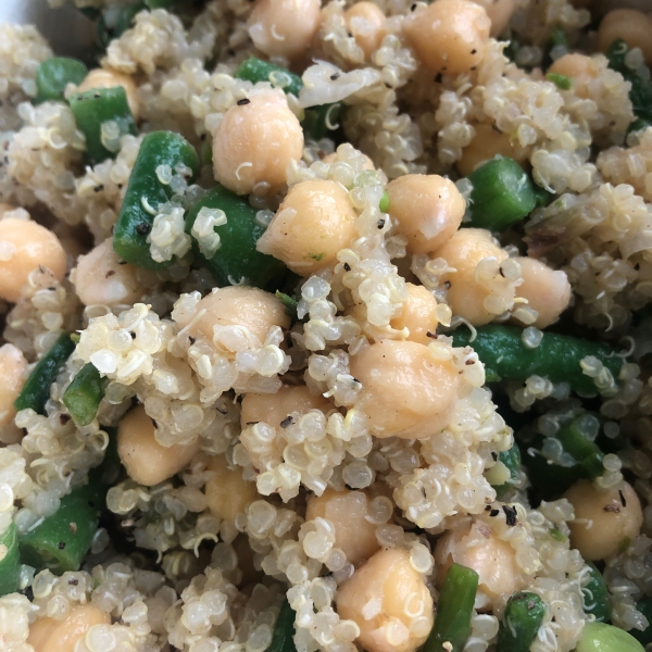 Garlicky Quinoa and Garbanzo Bean Salad