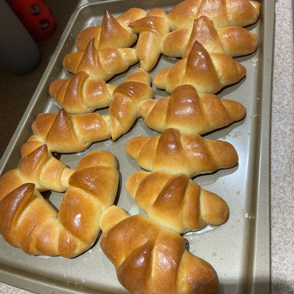Golden Crescent Rolls