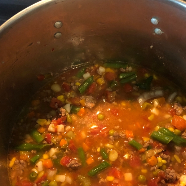 Easy Vegetable Beef Soup with Ground Beef