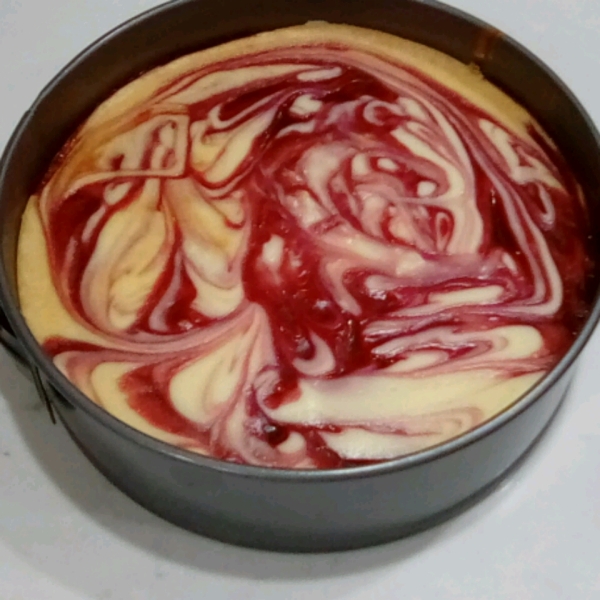 White Chocolate Raspberry Cheesecake