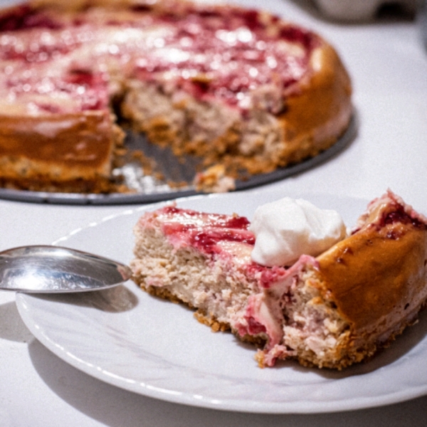 White Chocolate Raspberry Cheesecake