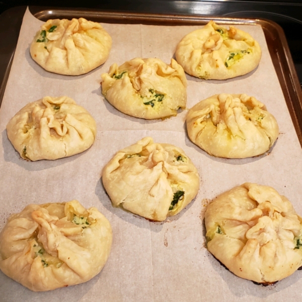 Chicken and Spinach Puffs