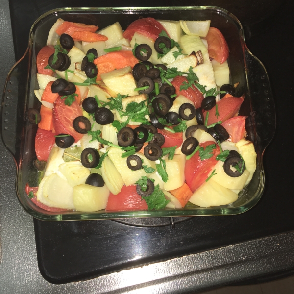 Bacalhau Portuguese ao Forno (Salt Cod with Tomatoes and Olives)