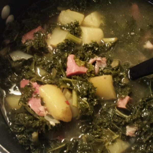 Simple Kale Soup