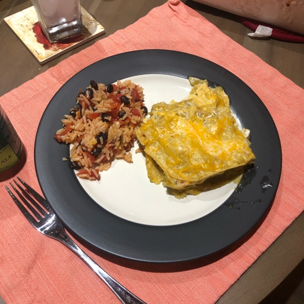 Quick and Easy Green Chile Chicken Enchilada Casserole