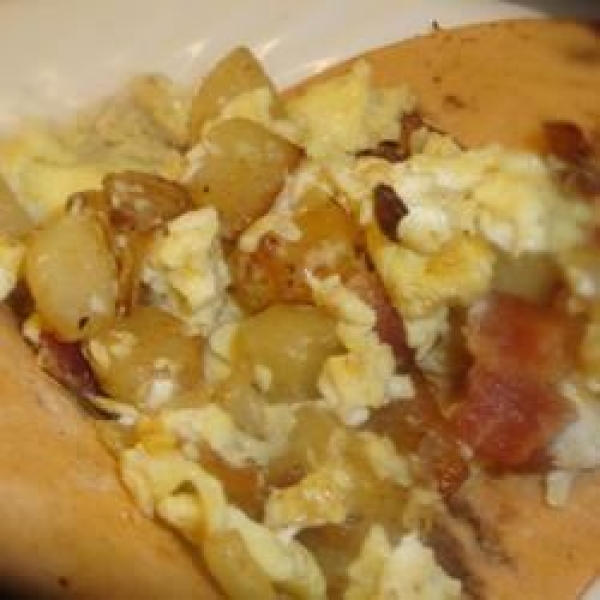 Bacon, Potato, and Egg Taco Ole