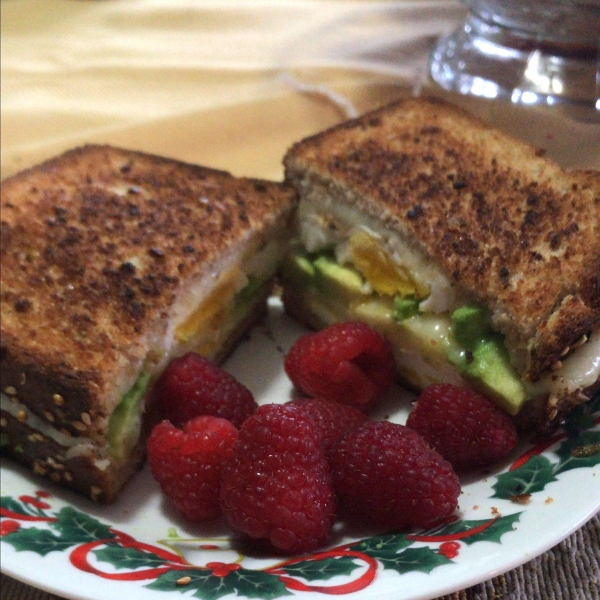 Avocado Breakfast Sandwich