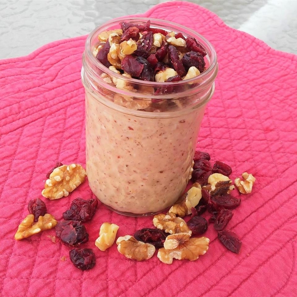 Peanut Butter and Honey Overnight Oats with Walnuts and Cranberries