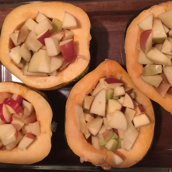 Acorn Squash with Apple