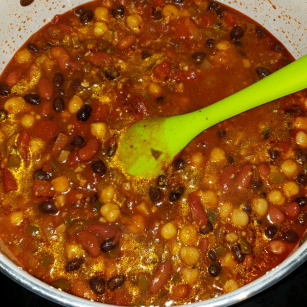 Three-Bean Vegetarian Chili