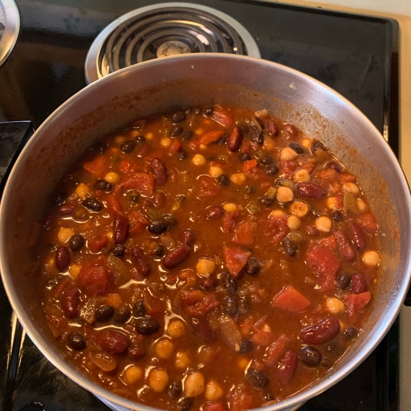 Three-Bean Vegetarian Chili