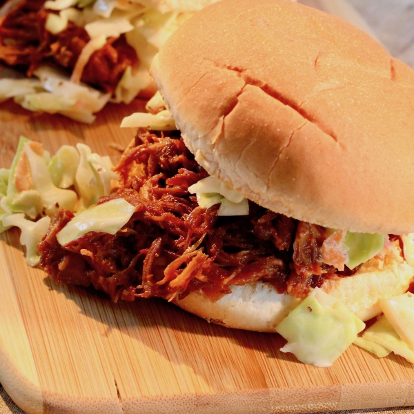 Pulled BBQ Chicken Sliders