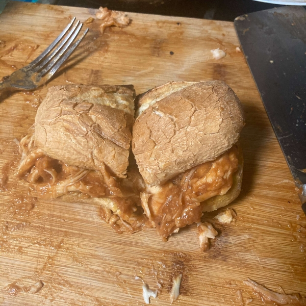 Pulled BBQ Chicken Sliders