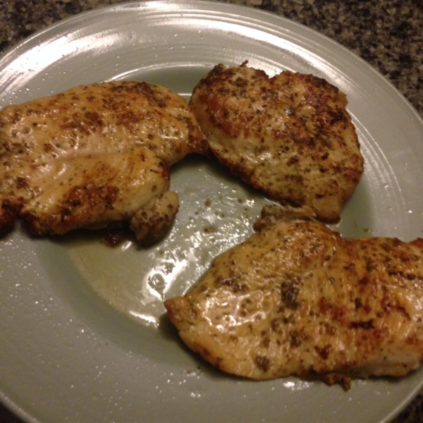 Easy Lemon and Herb Blackened Chicken