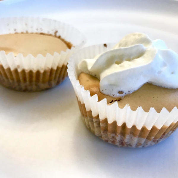 Gluten-Free Cheesecake Cupcakes
