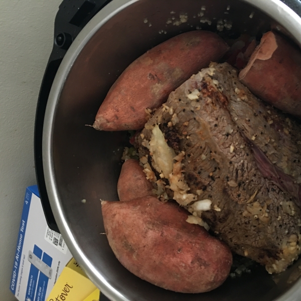 Jen's Pressure Cooker Pot Roast