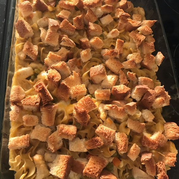 Cheap Chicken Noodle Casserole