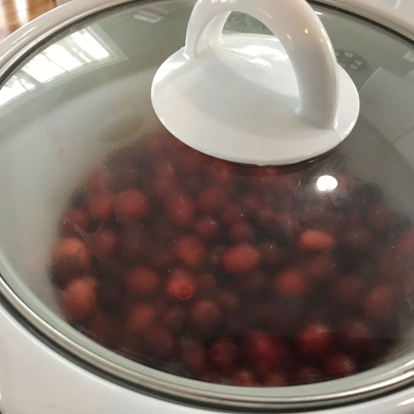 Slow Cooker Cranberry Sauce