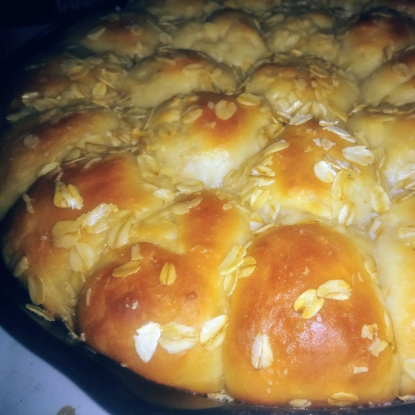 Herman Dinner Rolls
