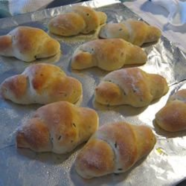 Sour Cream and Chive Rolls