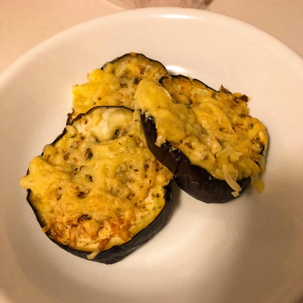 Baked Eggplant with Garlic and Cheese